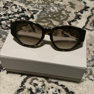 DEZI Brown Tortoise Sunglasses